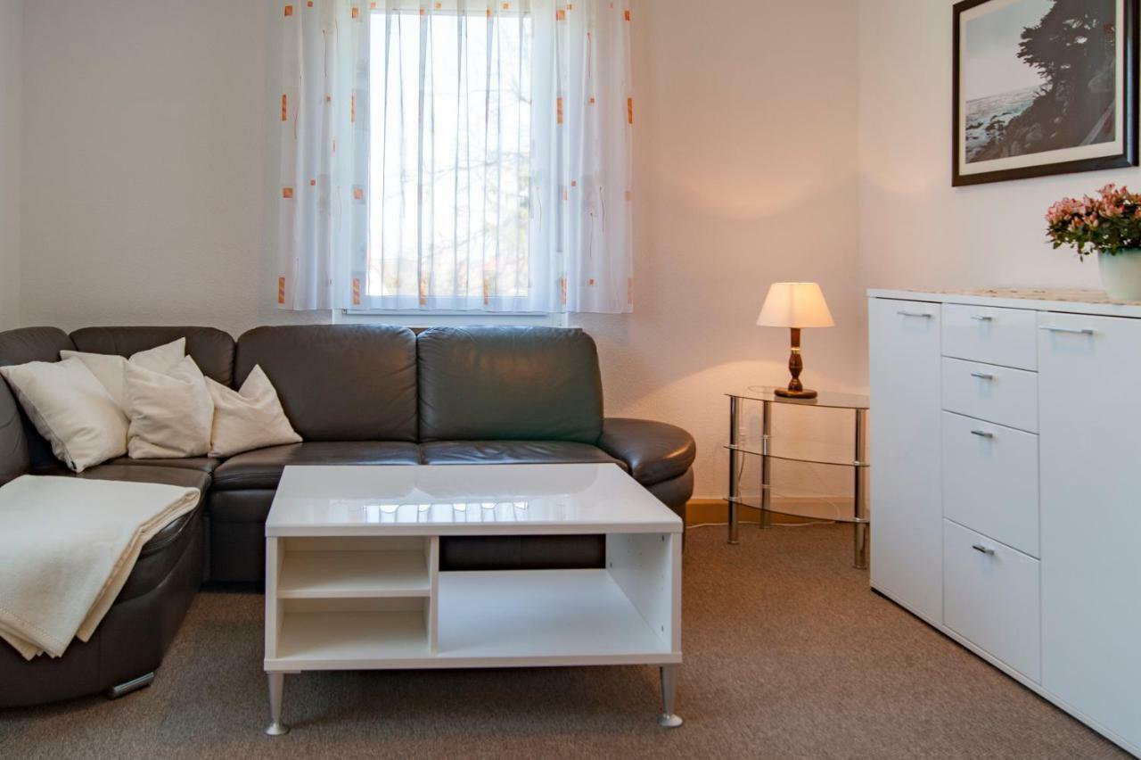 Dreiseitenhof Ferienwohnung Kuenzel 萨兰德特 外观 照片